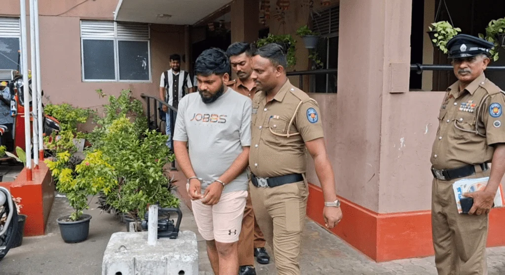 போதைப்பொருள் கடத்தலில் சிக்கிய ஆசிரியை மற்றும் கணவர் கைது!