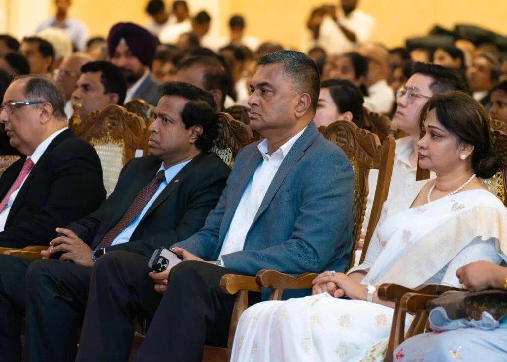 நெண் இசுர’ புலமைப்பரிசில் மாணவர்களுக்கு பெரும் ஆதரவு