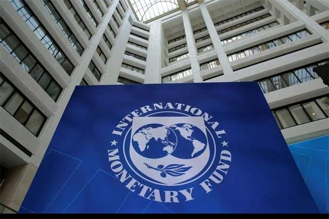 பொருளாதார சீர்திருத்தங்களுக்கு அடுத்த சோதனை – IMF குழு இலங்கையில்!