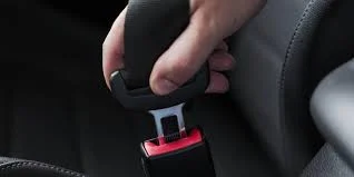 இன்று நள்ளிரவு முதல் அதிவேக நெடுஞ்சாலையில் Seat Belt கட்டாயம்!